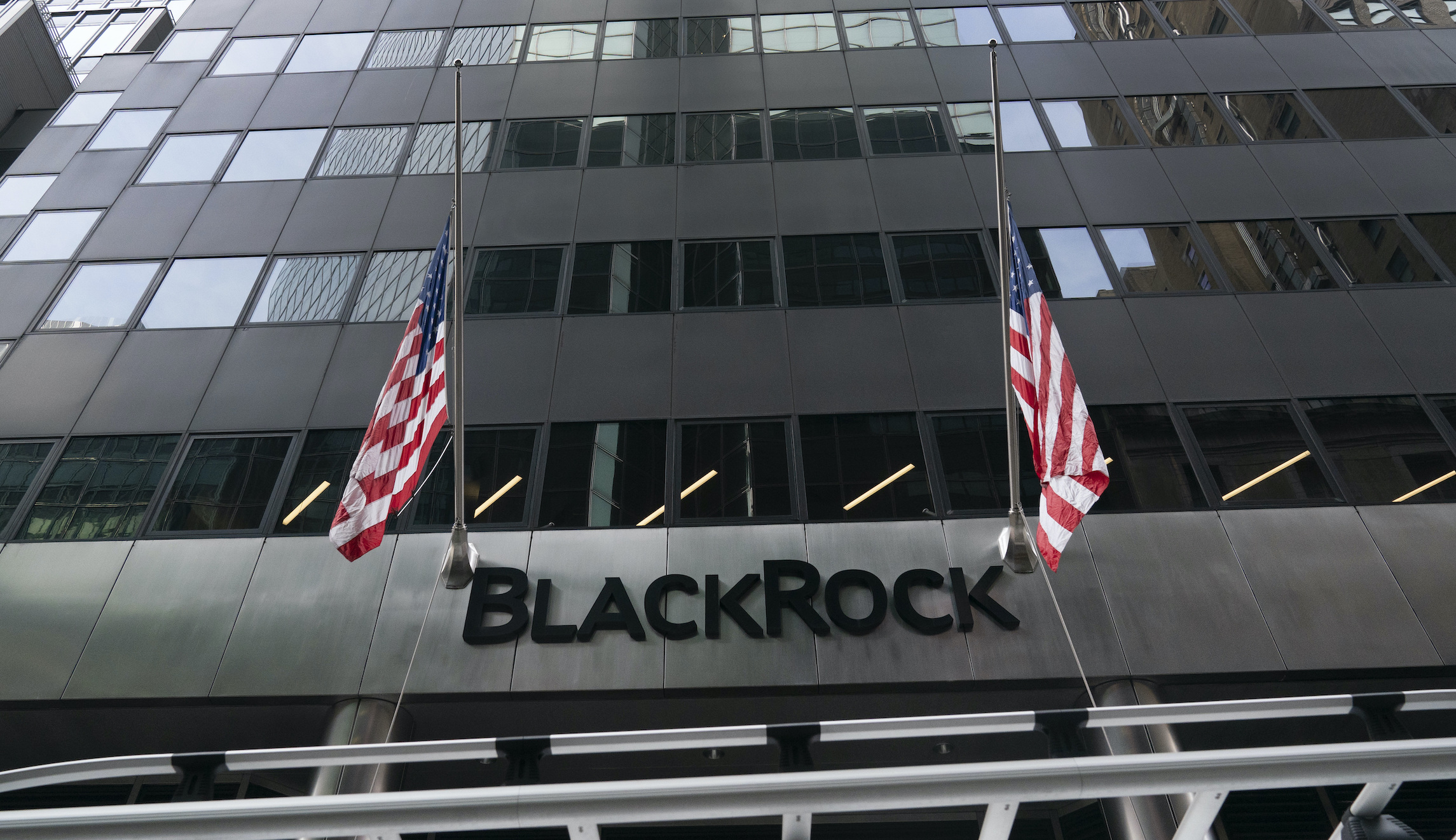 Texas withdraws $8.5 billion from BlackRock over ESG in biggest such divestment