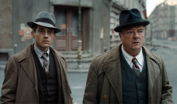 Gereon Rath (Volker Bruch) and his partner Bruno Wolter (Peter Kurth) in 'Babylon Berlin'