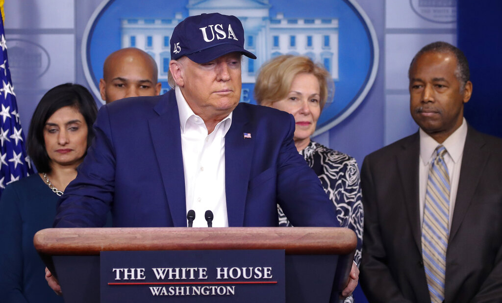 Trump adopts more serious tone in latest coronavirus briefing