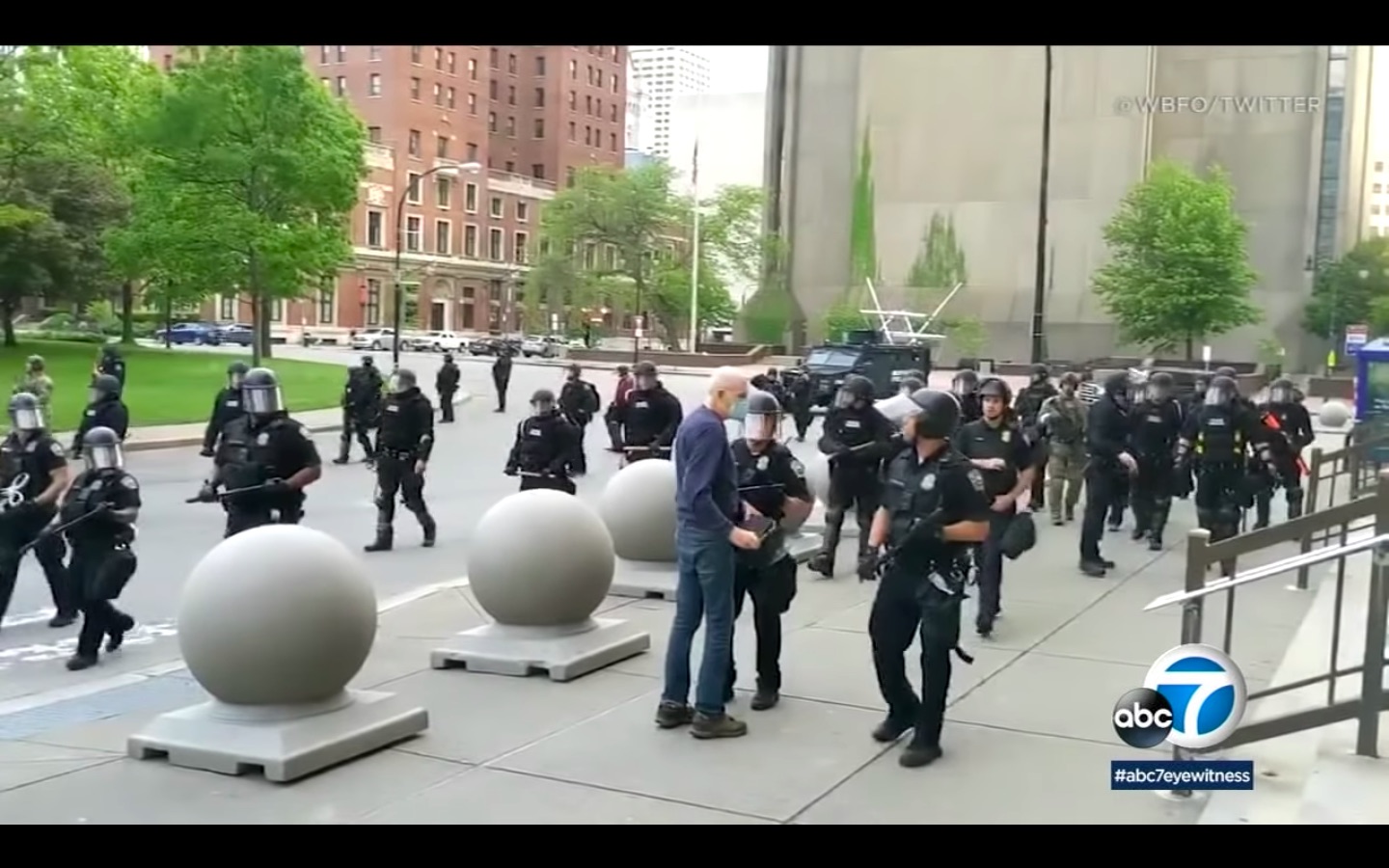 Elderly protester shoved to ground by Buffalo police sues city after grand jury dismisses charges