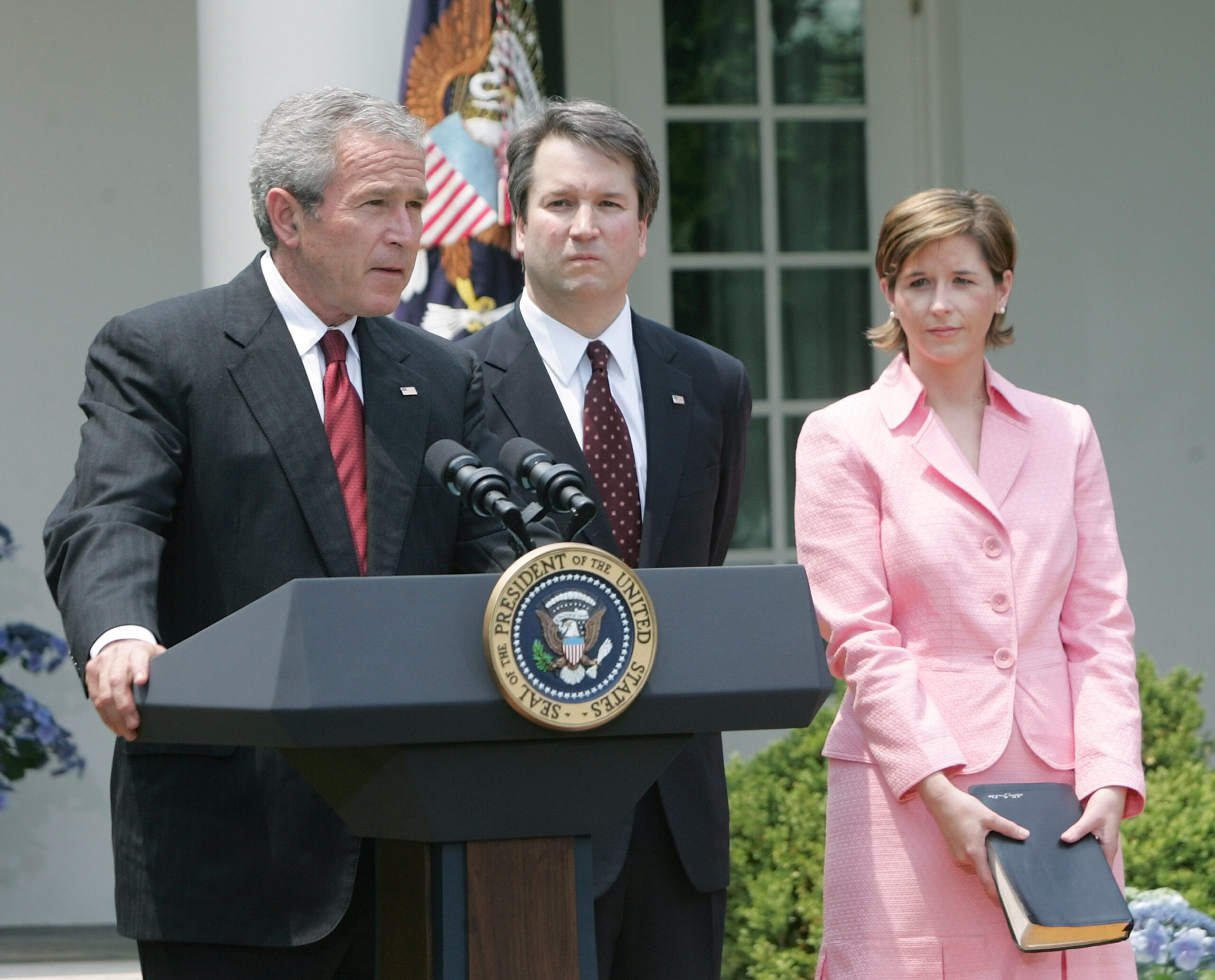 George W. Bush praises Trump for ‘outstanding’ Supreme Court pick