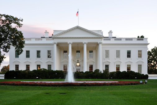 A pay gap exists between male and female staffers at the White House. (Photo: Thinkstock)