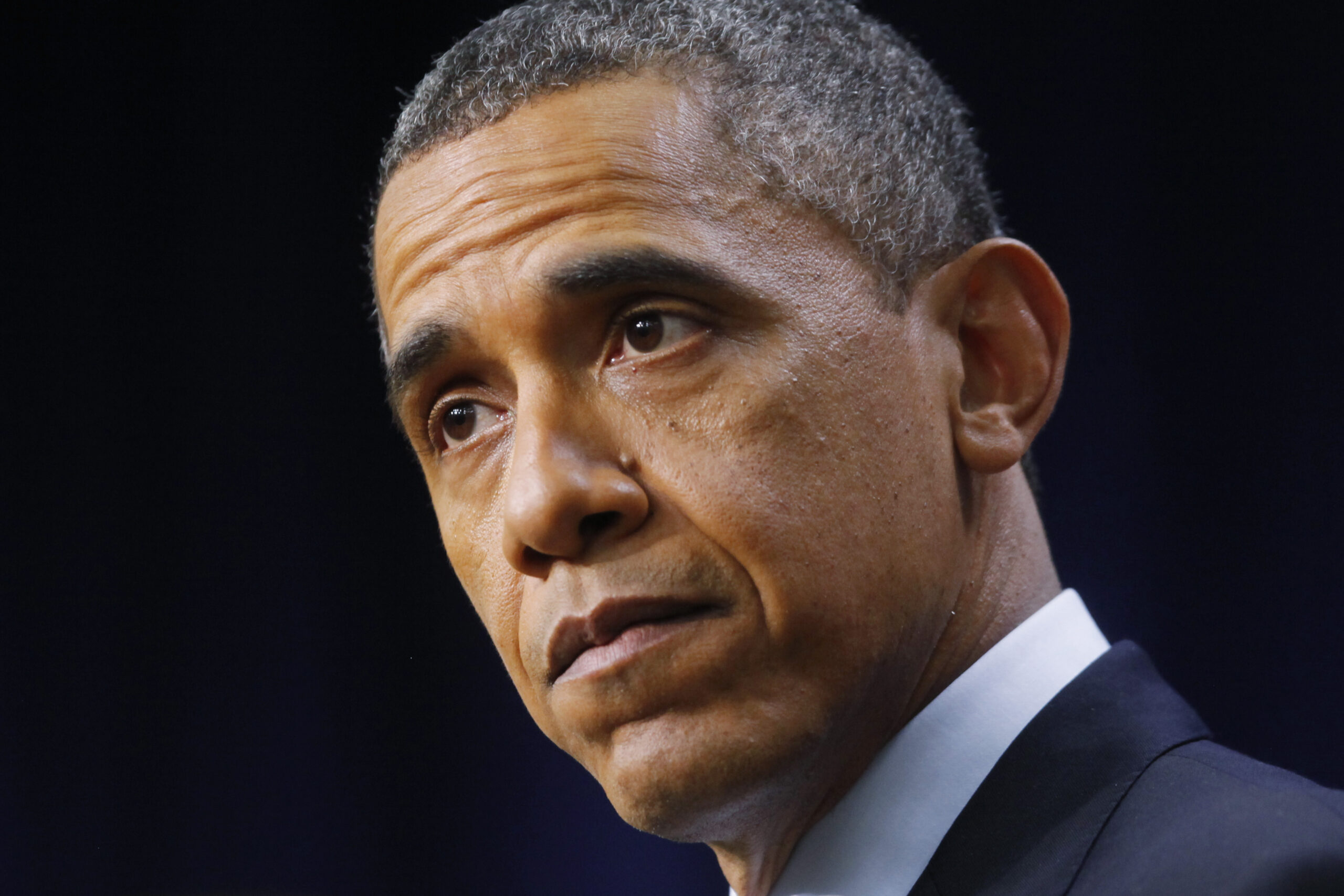 Despite troubles, Obama raises another $1 million for Senate Democrats