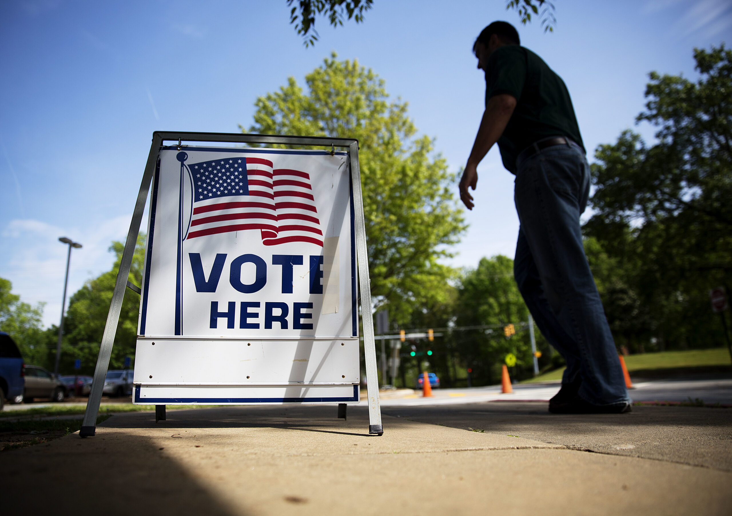 Republicans look shockingly strong on the Politico/Morning Consult generic ballot survey