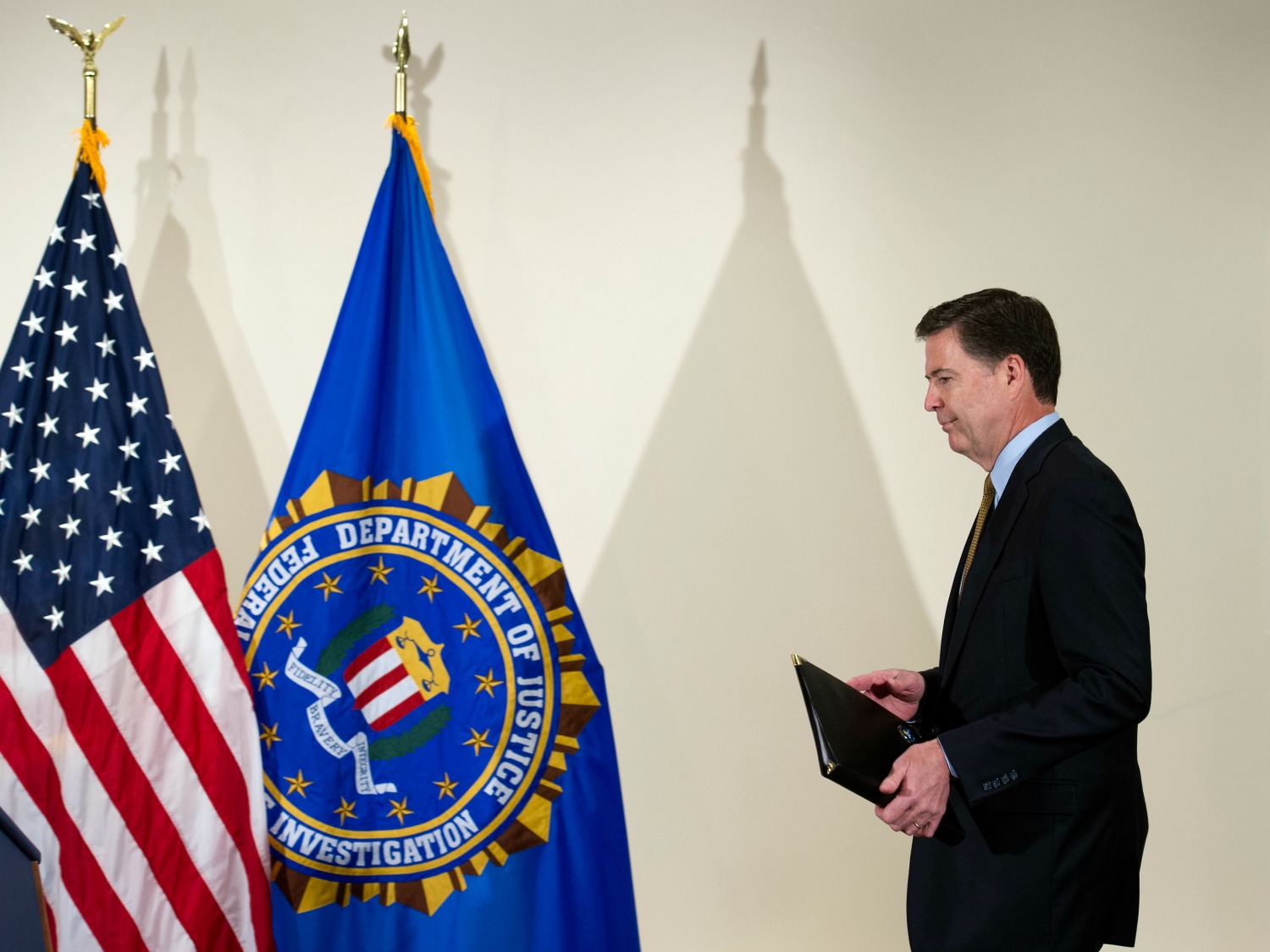Trump claims FBI gave Clinton immunity in email investigation