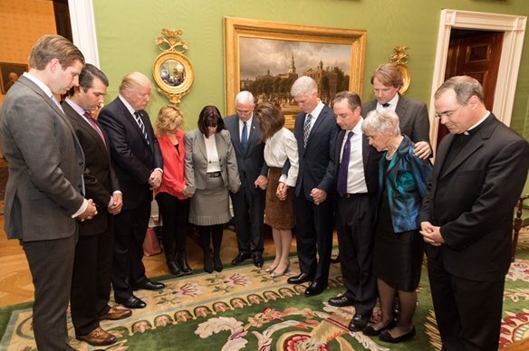Trump tweets group photo of moment of prayer after Gorsuch Supreme Court nomination