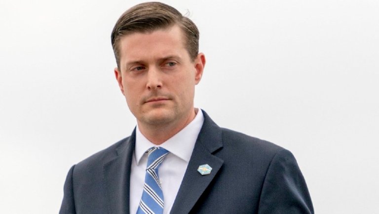 Former White House staff secretary Rob Porter told the press Tuesday that one of his ex-wives, both of whom have alleged Porter abused them, injured herself during an altercation over a Venetian vase. (AP Photo/Andrew Harnik)