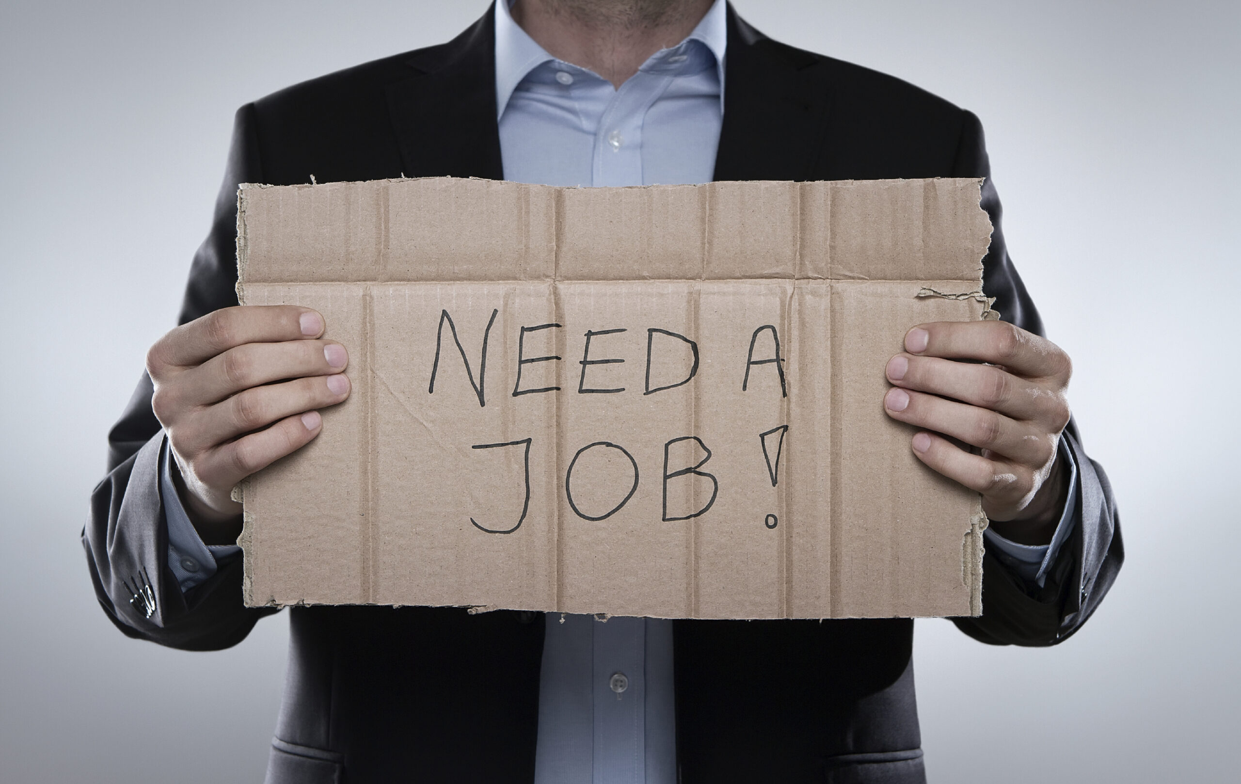 Jobless claims fall to 282,000