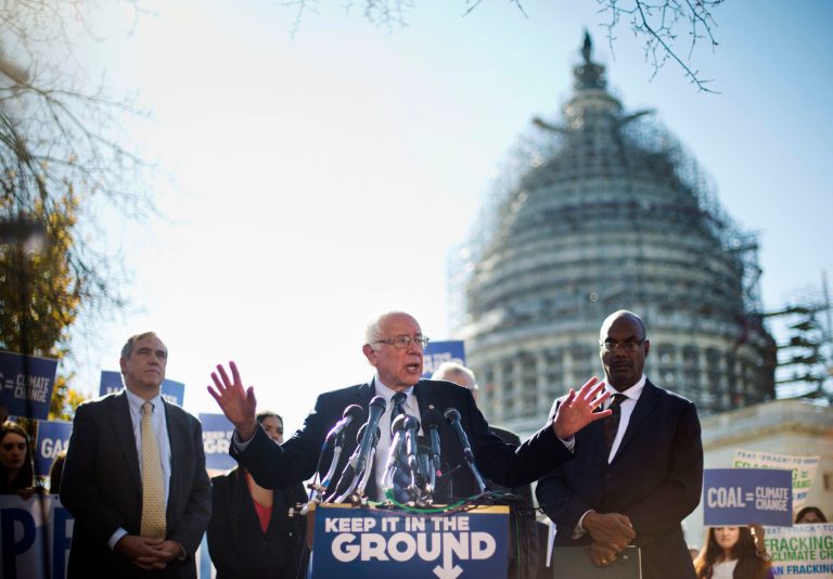Democratic presidential candidate Sen. Bernie Sanders, I-Vt., center, and Sen. Jeff Merkley, D-Ore., left, spoke at the announcement. (AP Photo/Pablo Martinez Monsivais)