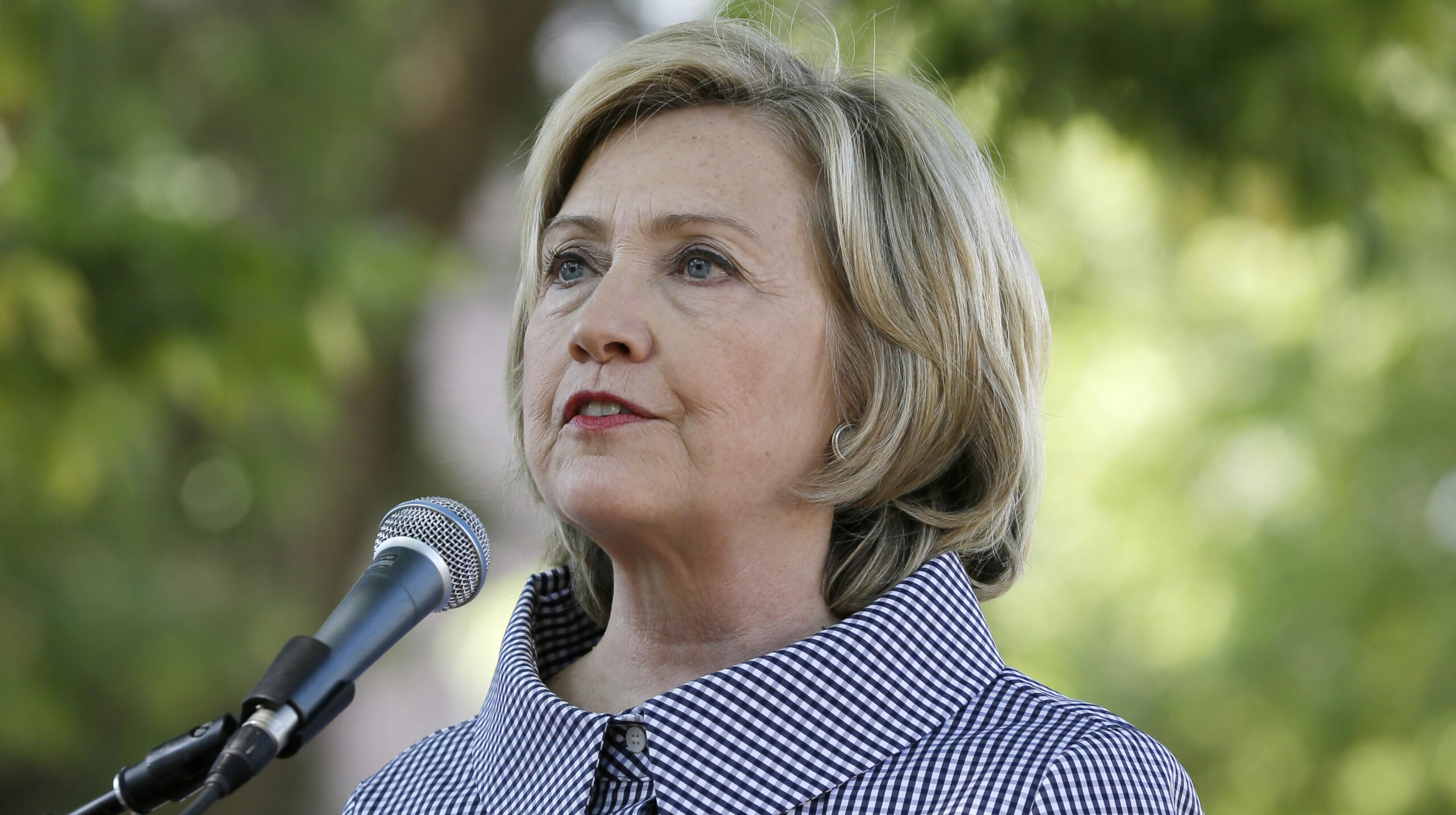 Former CIA spy on Clinton emails: ‘You and I would get fired and possibly jailed’ for this