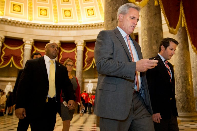 Bill would lift 1970s ban on exporting crude, which budget office says would boost federal revenue.Â (AP Photo/Jacquelyn Martin)