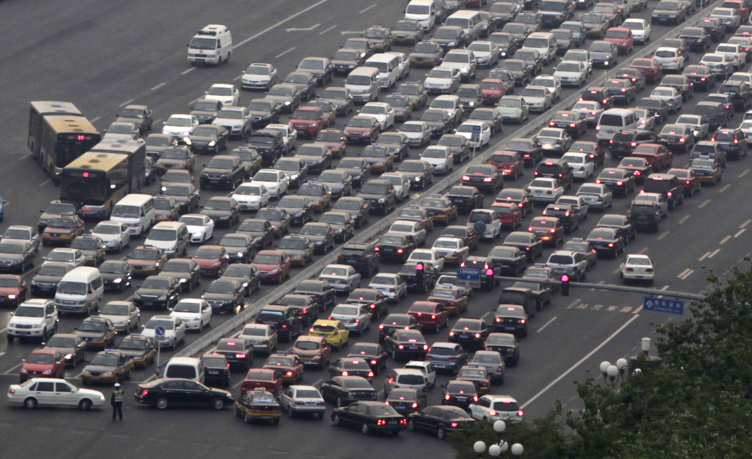 Shanghai unveils plan to make autonomous vehicles a $72B industry by 2025