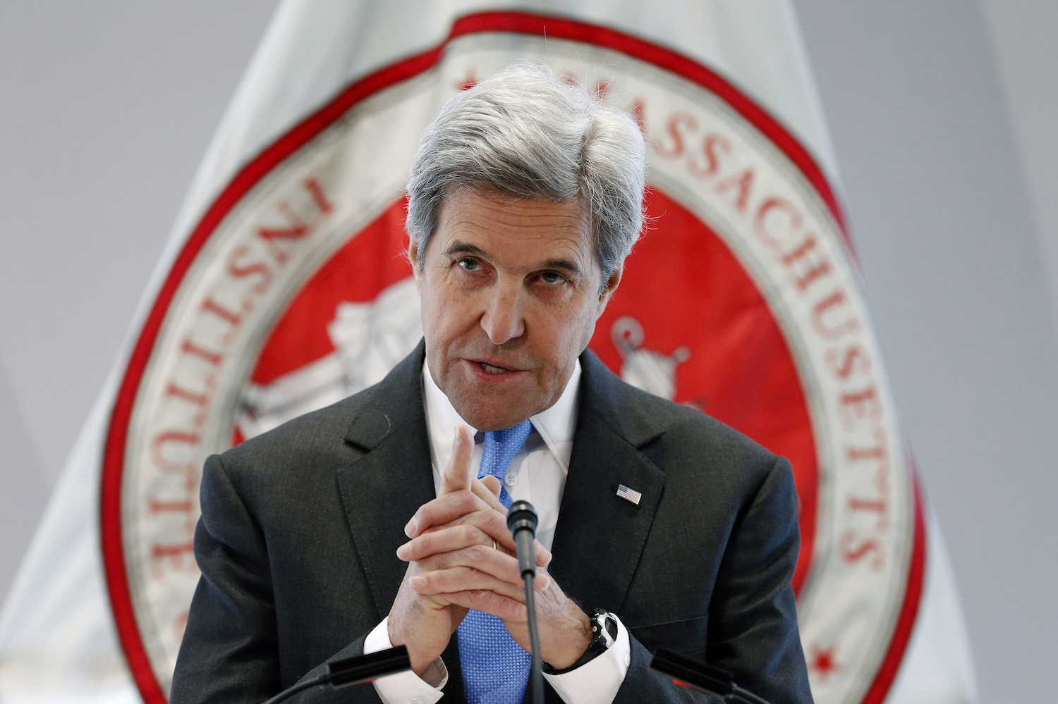 Kerry apologizes for State Department discrimination against gay employees