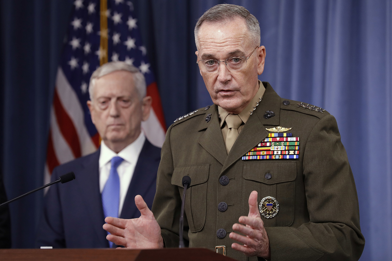 Trump wants two top Obama military appointees to remain on Joint Chiefs
