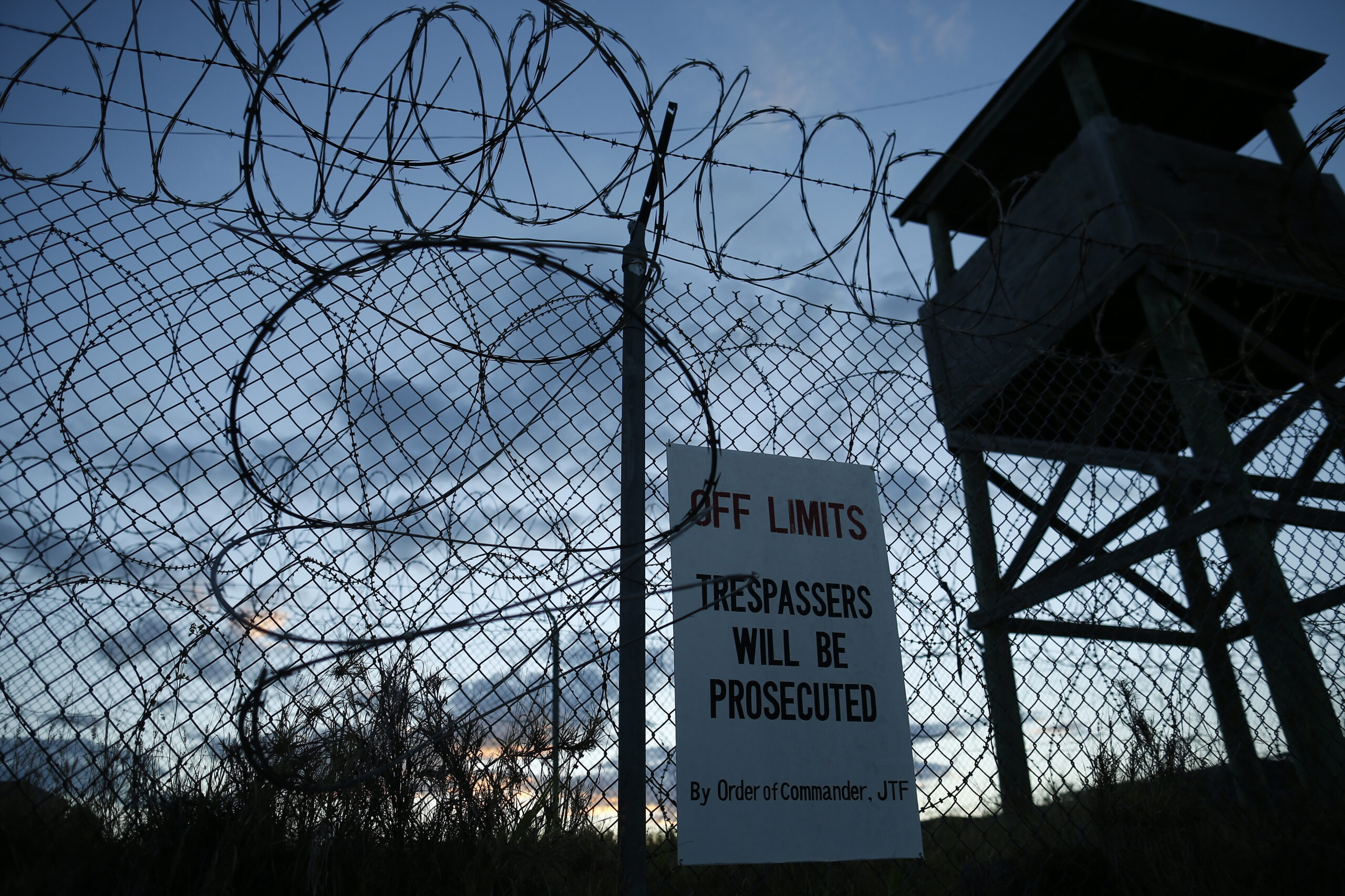 Guantanamo prisoner again ejected from hearing