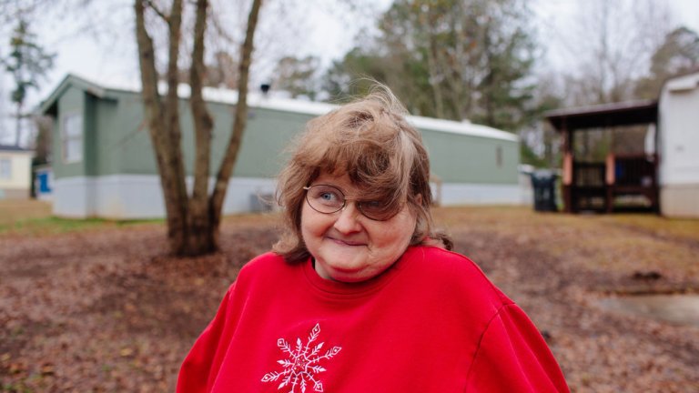 Kendrick Brinson for The New York Times
Donna James said the $5 charge for her Lifeline phone meant that she would have to forgo either the phone or one of her medications. She has no other telephone or Internet connection at home.