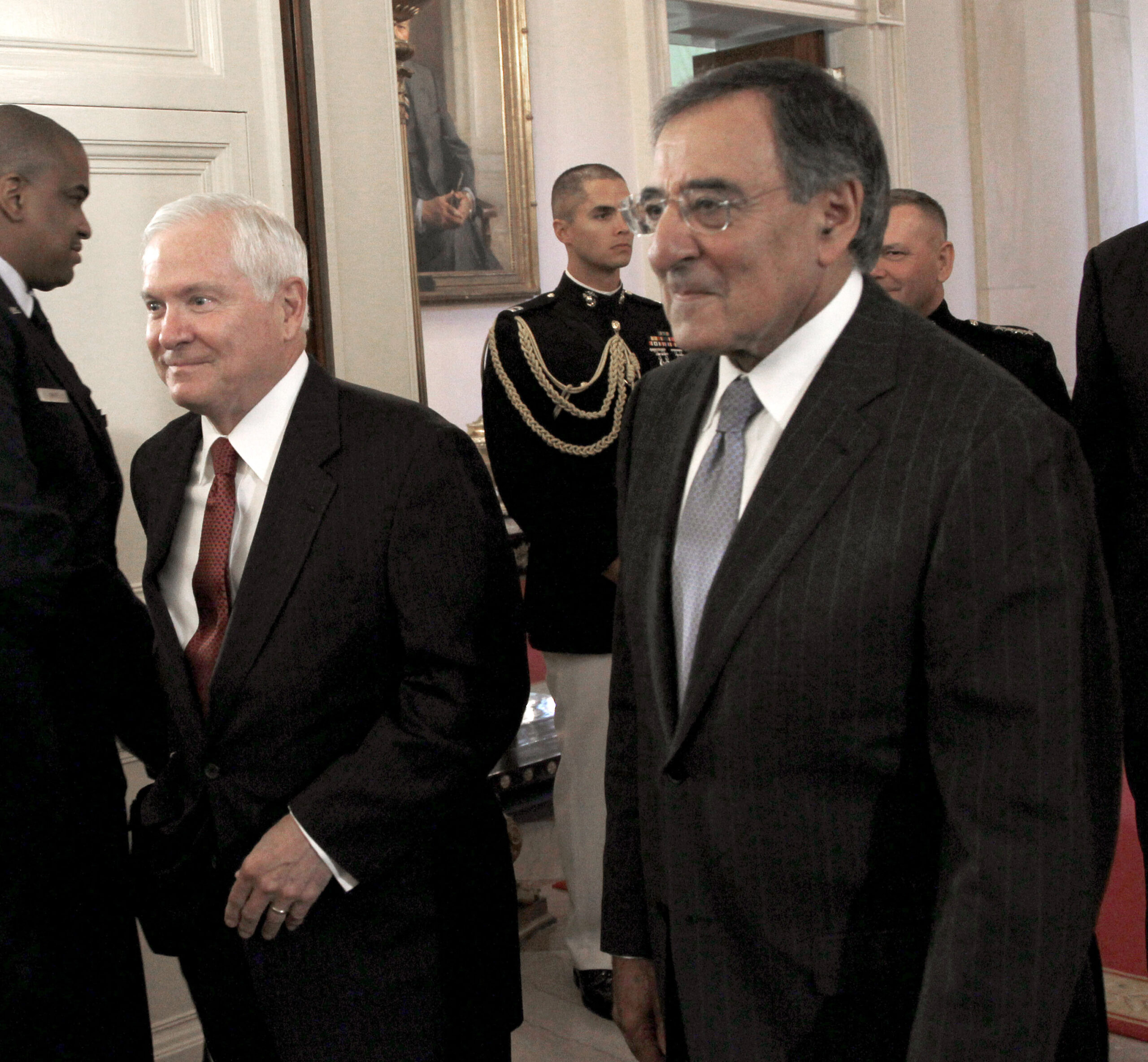Leon Panetta: ‘Tough’ to fix Obamacare website by Nov. 30