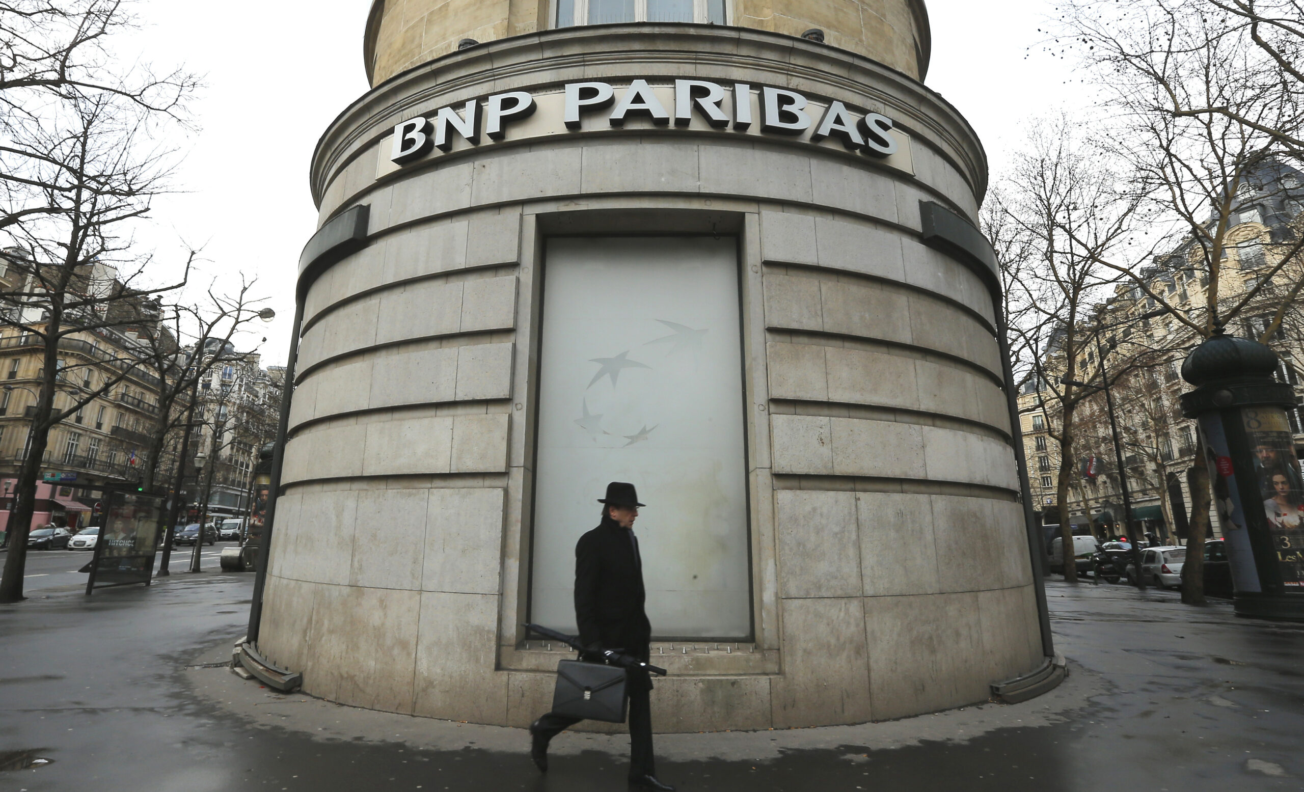 US, French bank close to deal on $9 billion fine