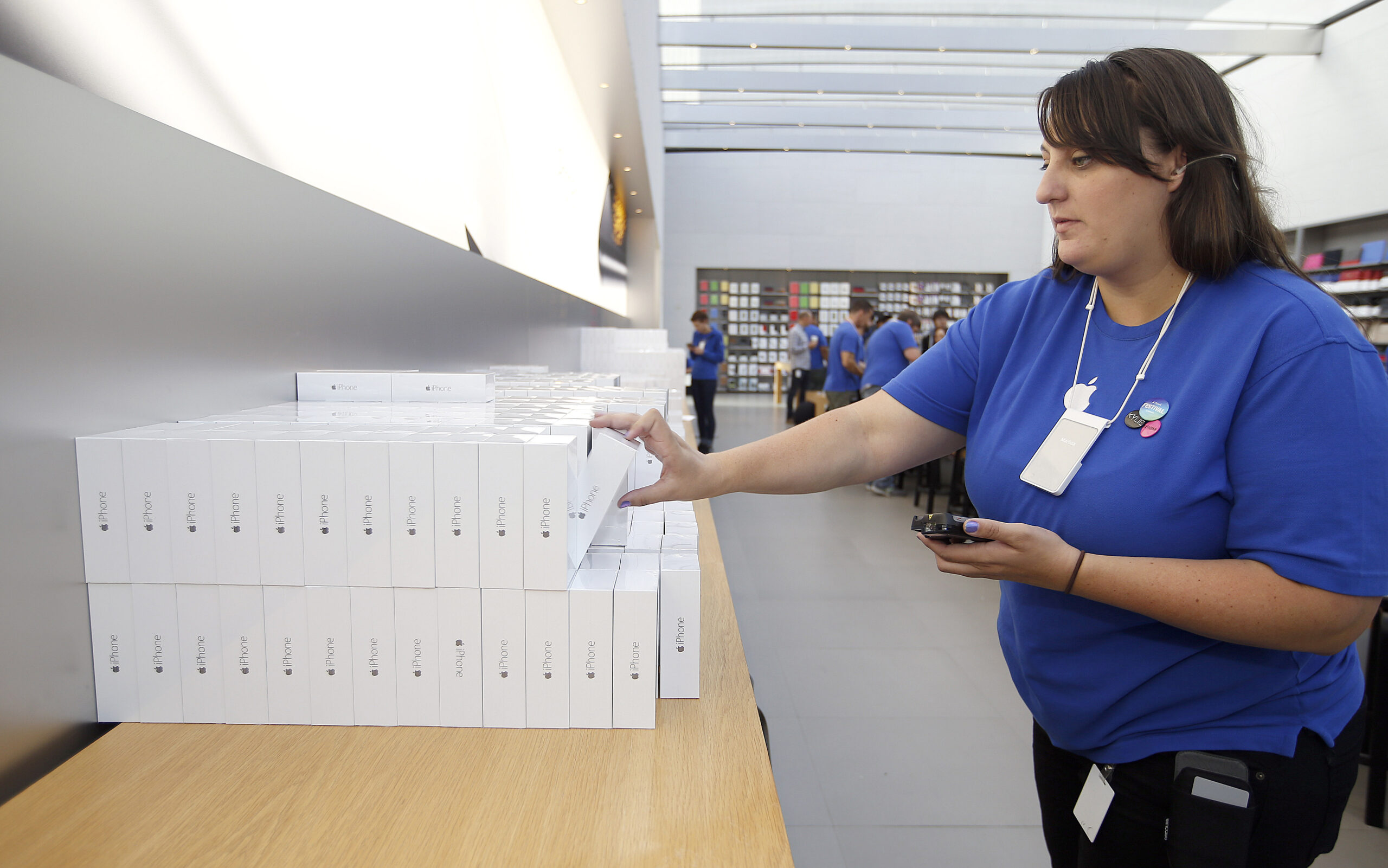 Record iPhone sales drive Apple’s 3Q beat