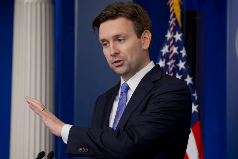 White House deputy press secretary Josh Earnest speaks during the daily news briefing at the White House in Washington, Thursday, Feb. 20, 2014. (AP Photo/Jacquelyn Martin)