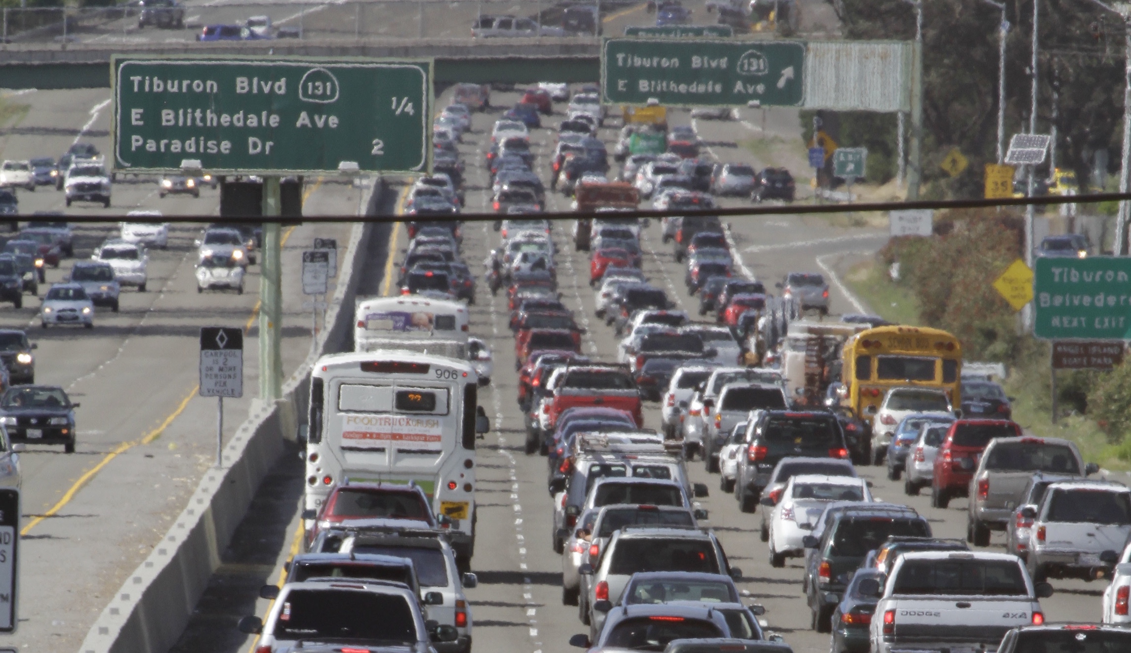 Trump administration pushes to relax fuel rules even as it predicts the Earth will get warmer