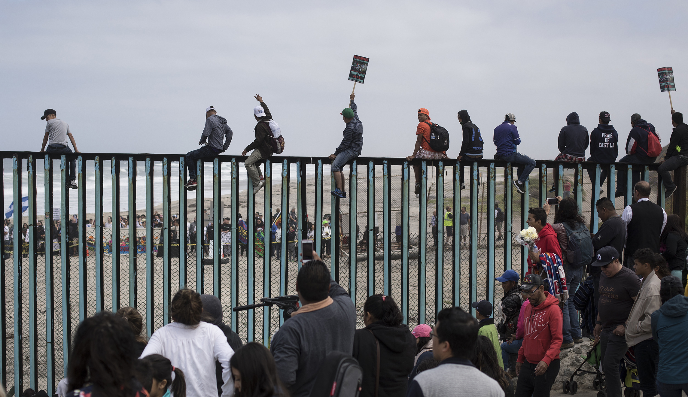 Yes, every caravan migrant has the right to claim asylum
