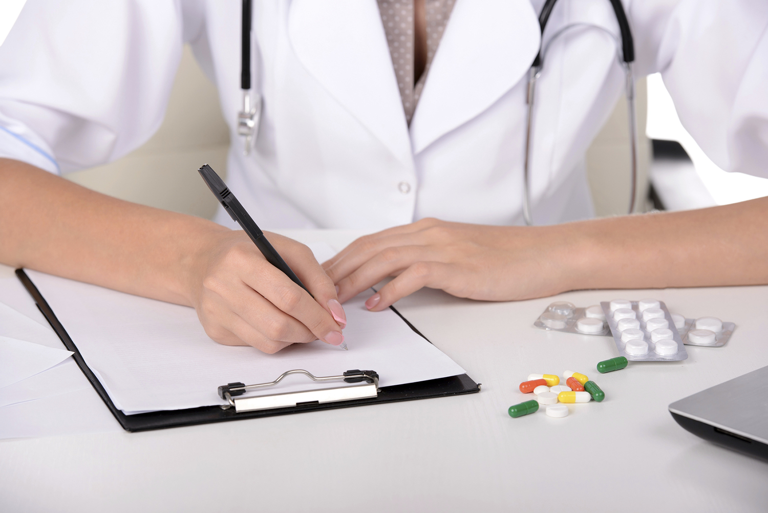 Health costs rise again for large businesses