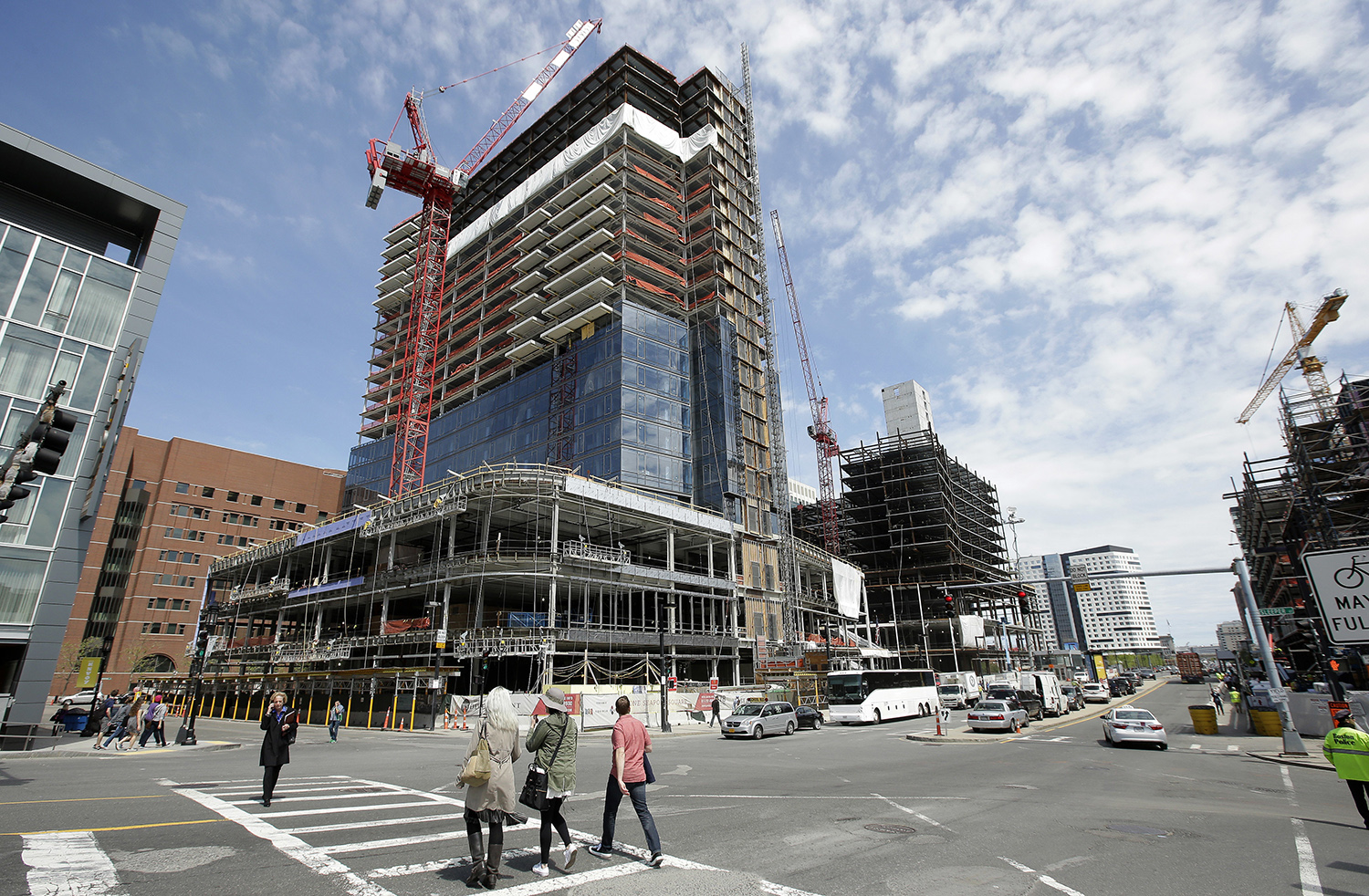 Economic growth disappoints at 1.2 percent pace in the second quarter