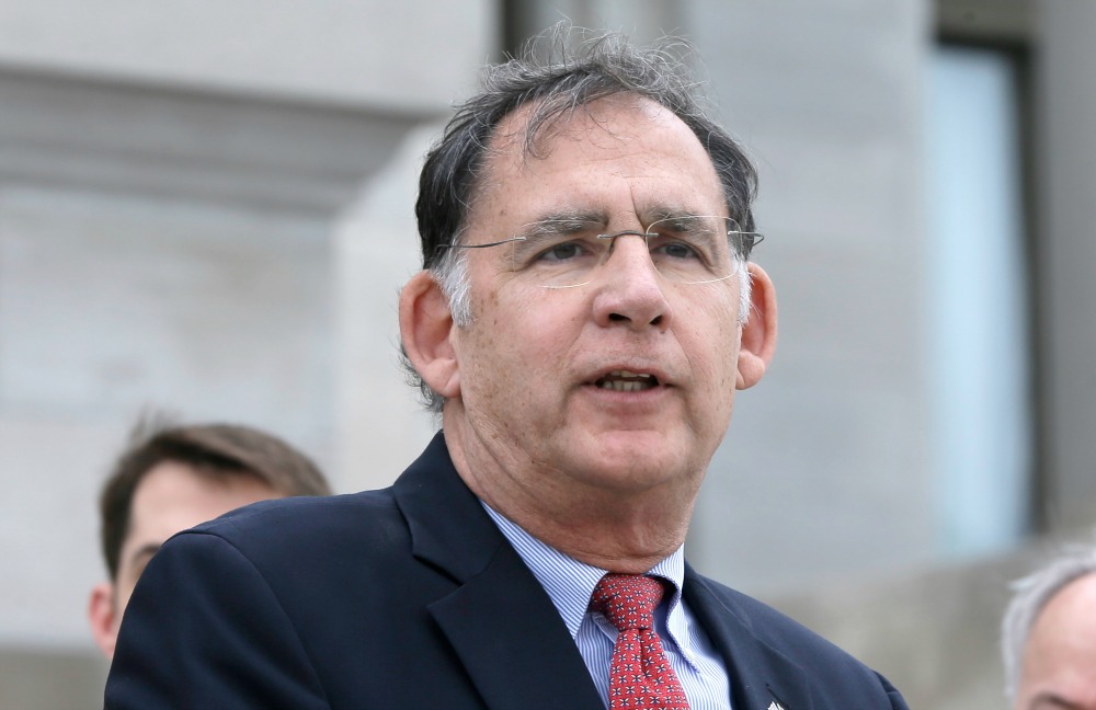 GOP senator not swayed after Garland meeting