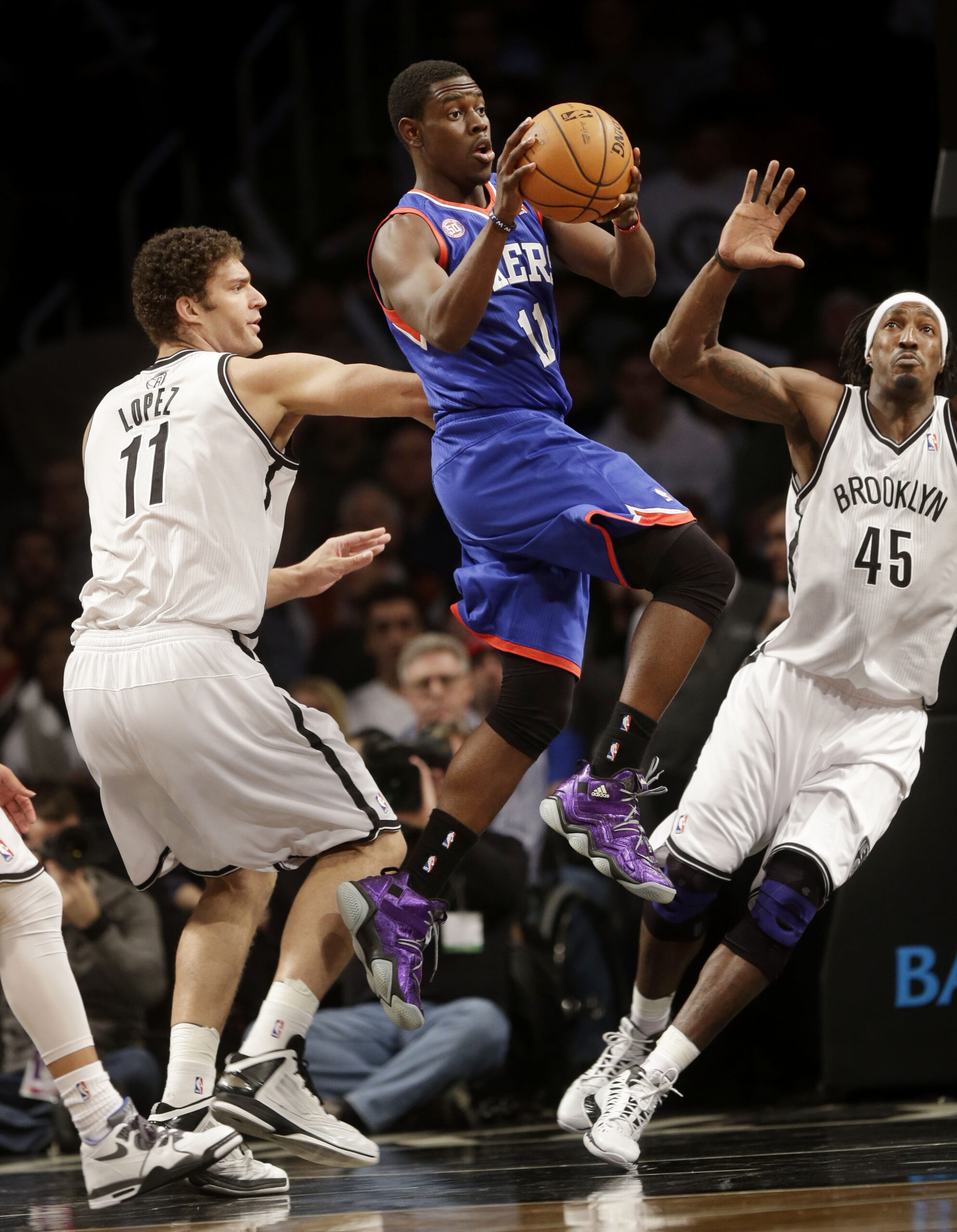 Johnson scores 22 points, Nets beat 76ers