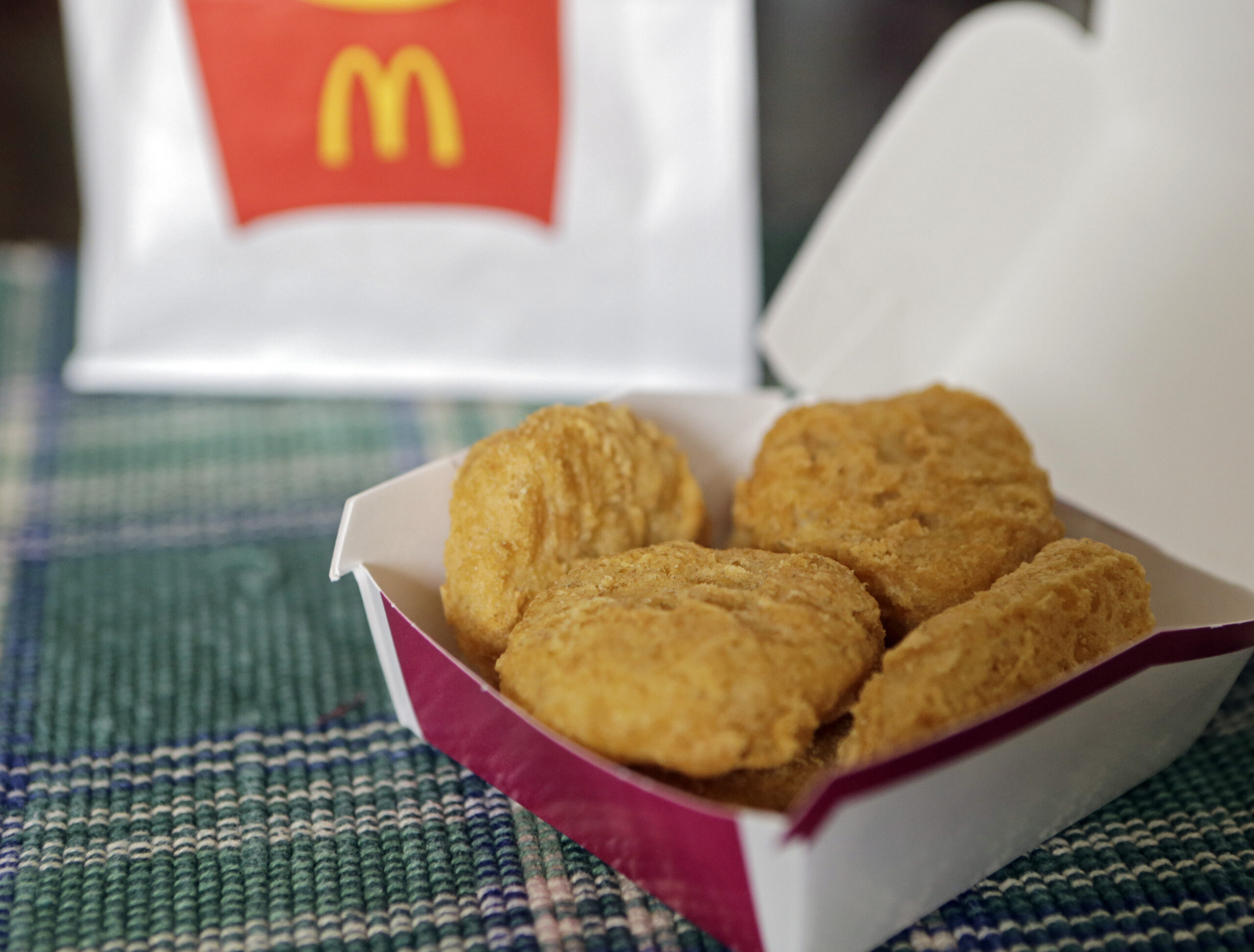 McDonald’s cuts antibiotics from chicken supply