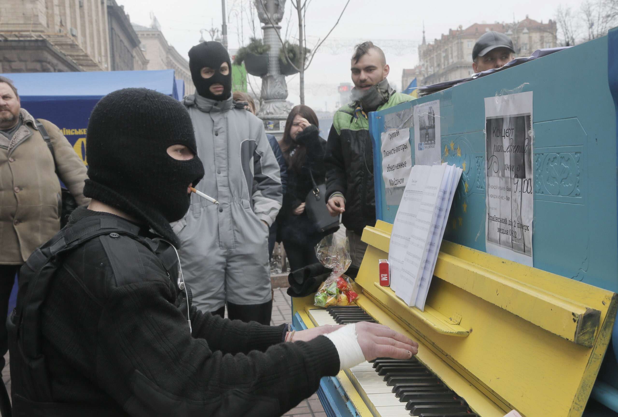 Opposition ready to vacate seized Kiev building