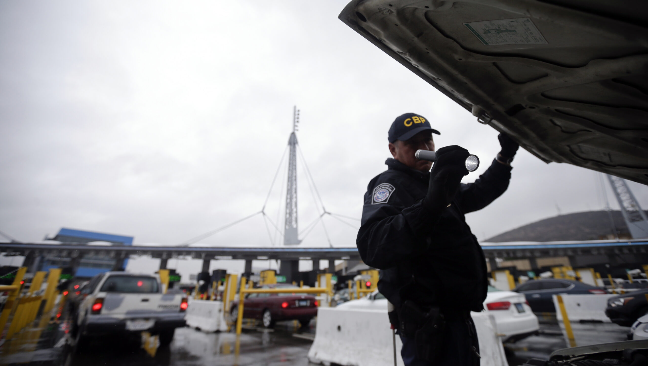 Border Patrol intercepts $2.4M worth of drugs at US-Mexico border