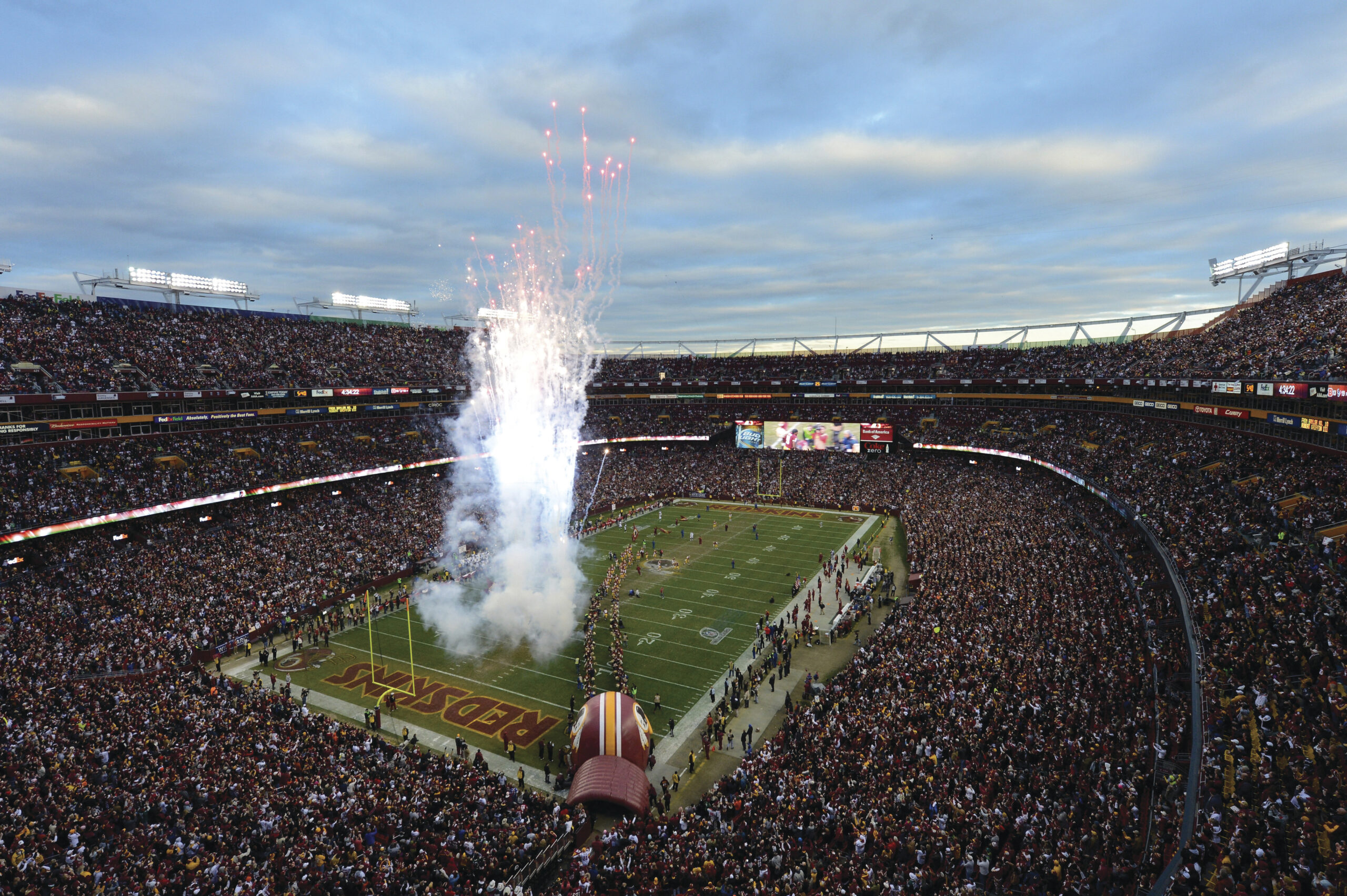 Redskins get five prime-time games in 2013 schedule