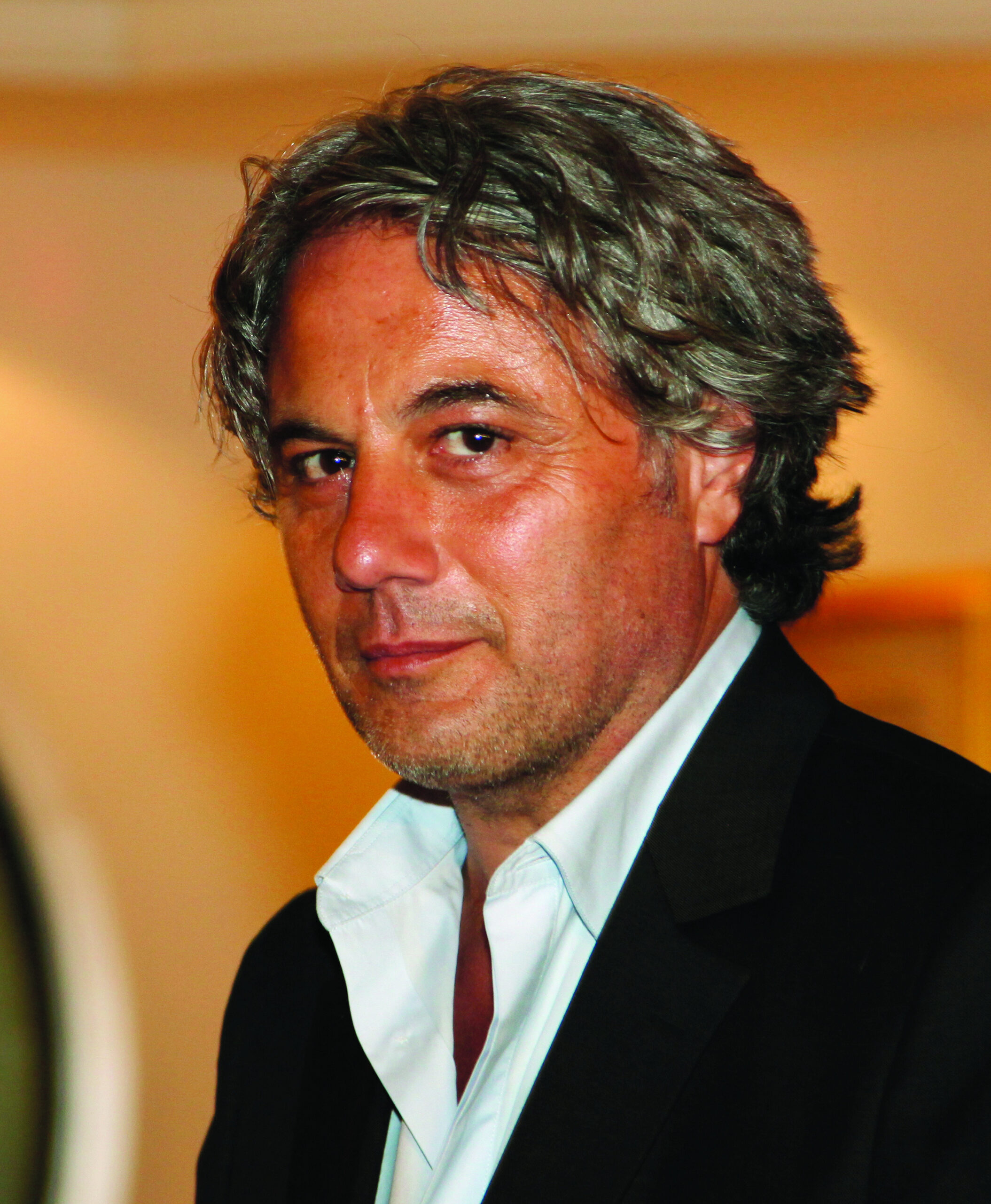 Syrian defector wants to help unify opposition