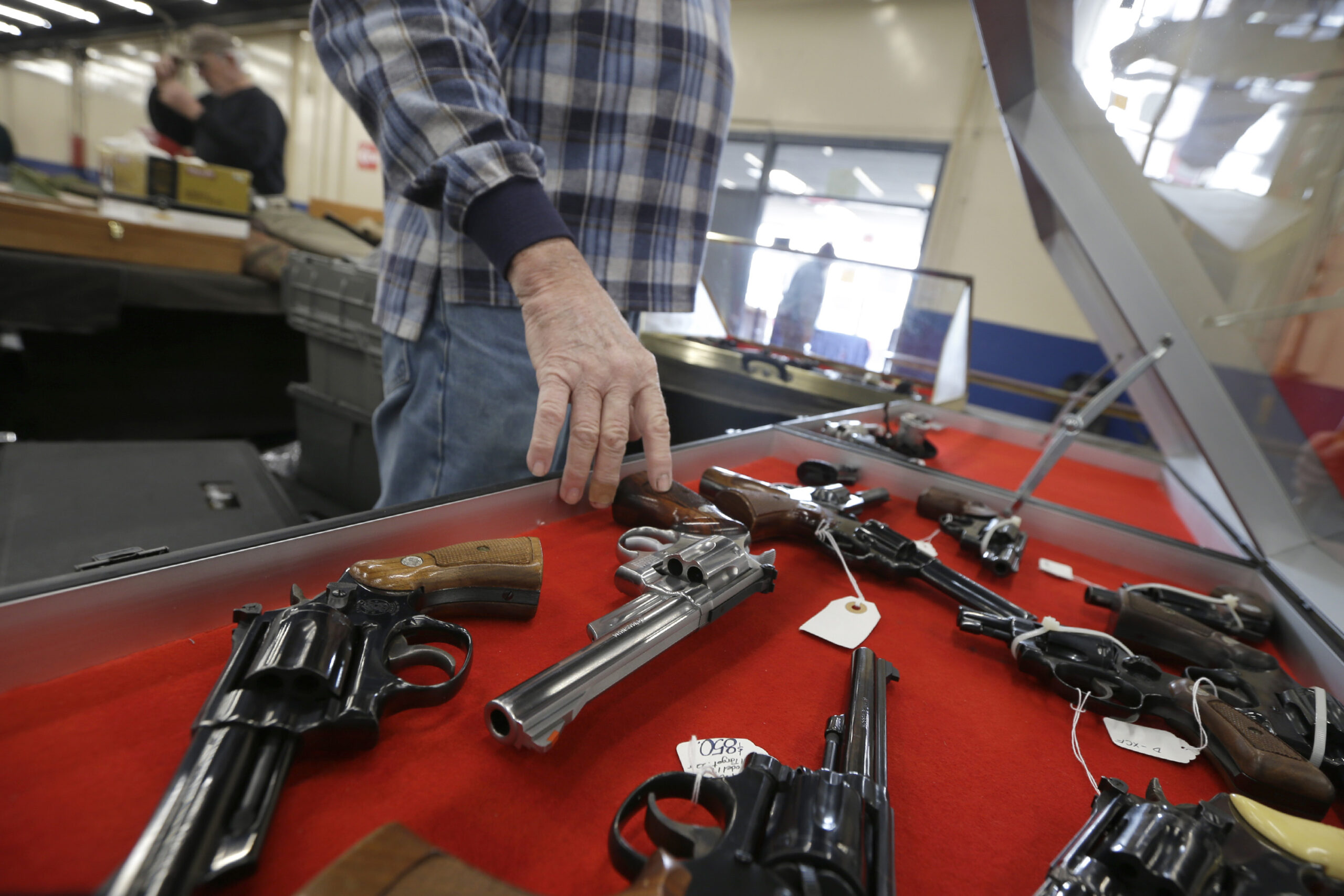 Gun-banning Dems won’t let the terror crisis go to waste
