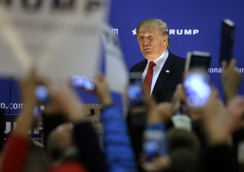 Trump tweets WH pic: ‘One year from today’