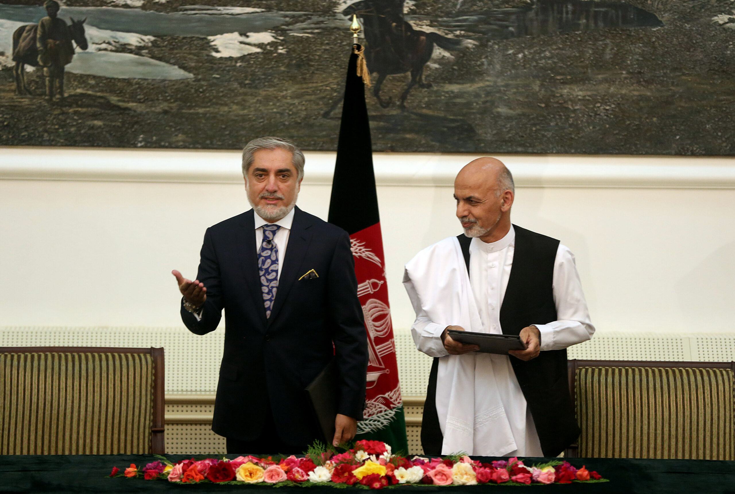 Obama congratulates new power-sharing leaders in Afghanistan