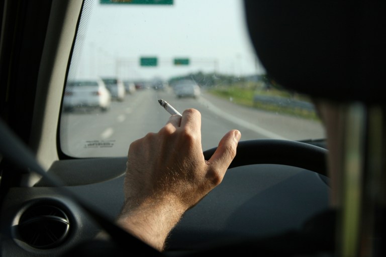 Smoking in a vehicle with a child under the age of 8 would be prohibited under a bill passed by the Maryland Senate on Wednesday. (Photo: Thinkstock)