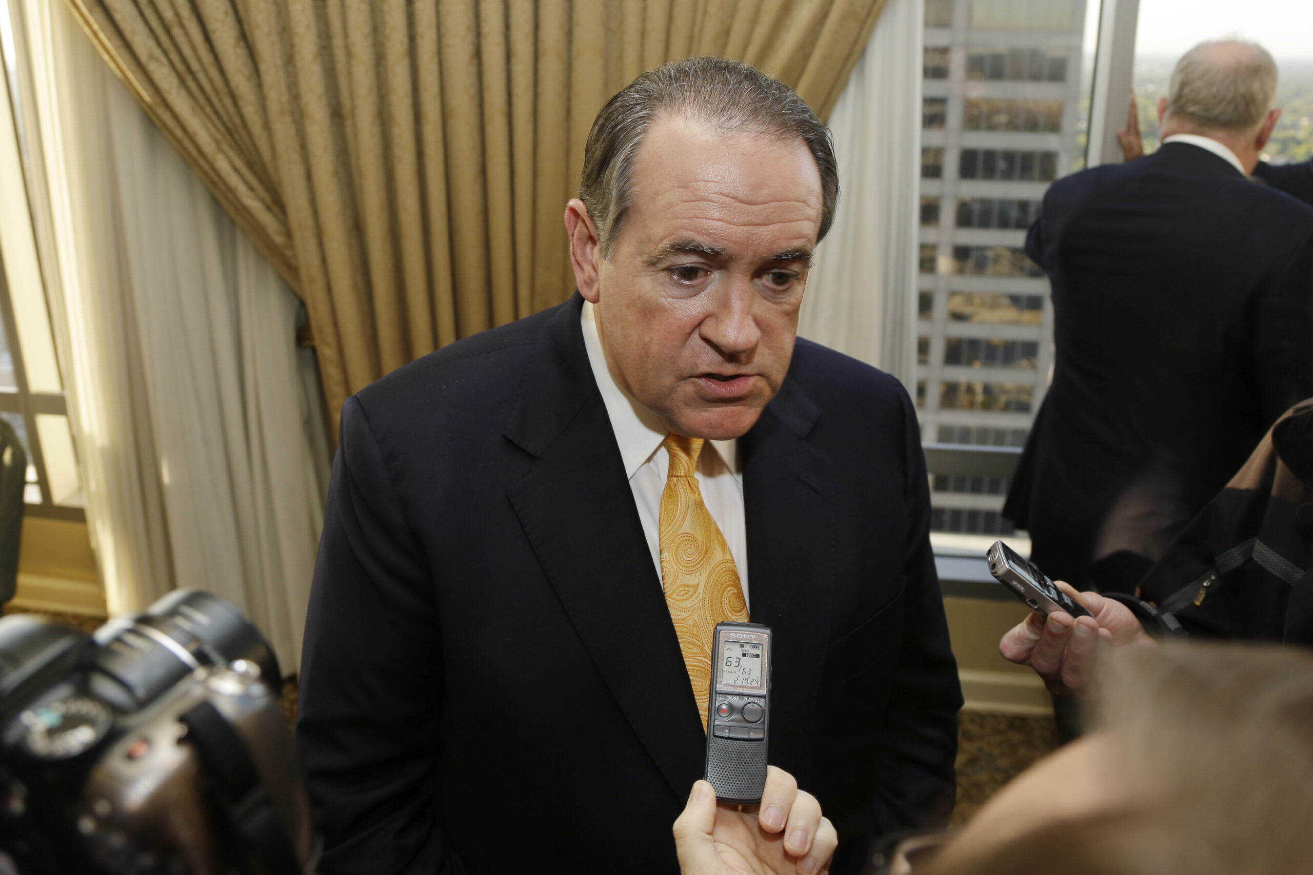 Mike Huckabee wants to ban the term ‘RINO’