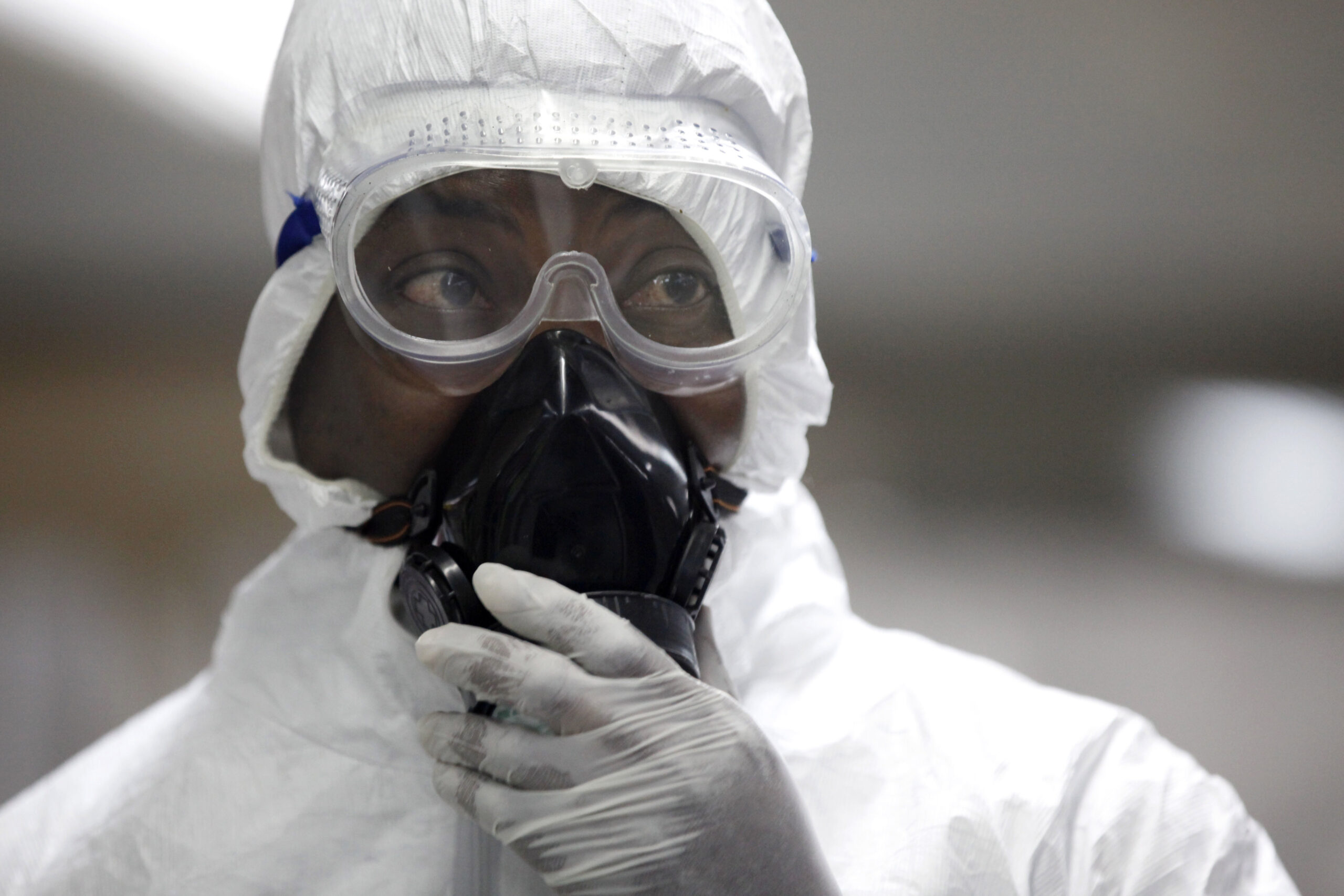 Sierra Leone: 130 Ebola cases found in lockdown