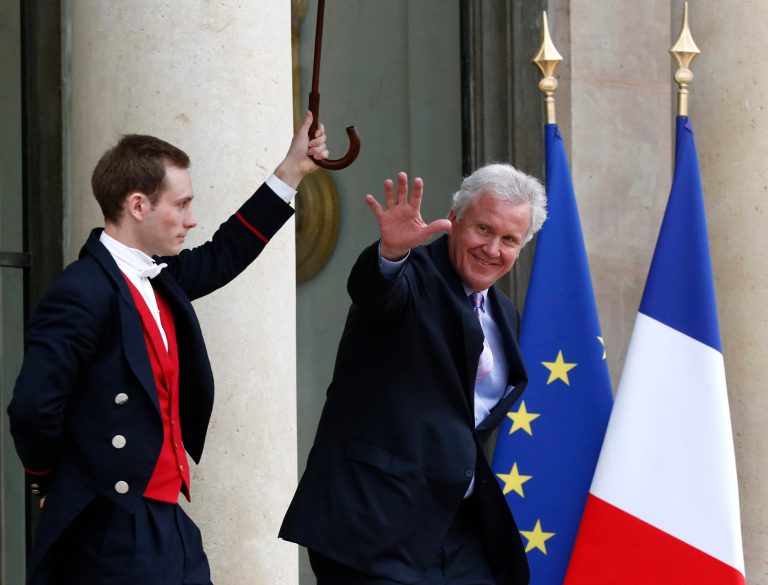 U.S. giant General Electric Co. CEO Jeffrey R. Immelt leaves the Elysee Palace after meeting with French President Francois Hollande in Paris, Monday, April 28, 2014.  Hollande met Sunday with top members of the government to discuss Alstom, hours after the Economy Minister Arnaud Montebourg warned the engineering company not to pursue a 