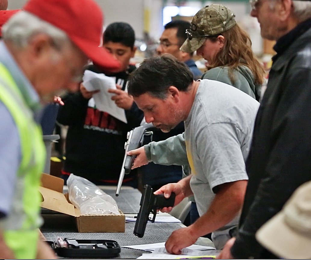 Feds needed 8 years to shut down Skagit gun shop