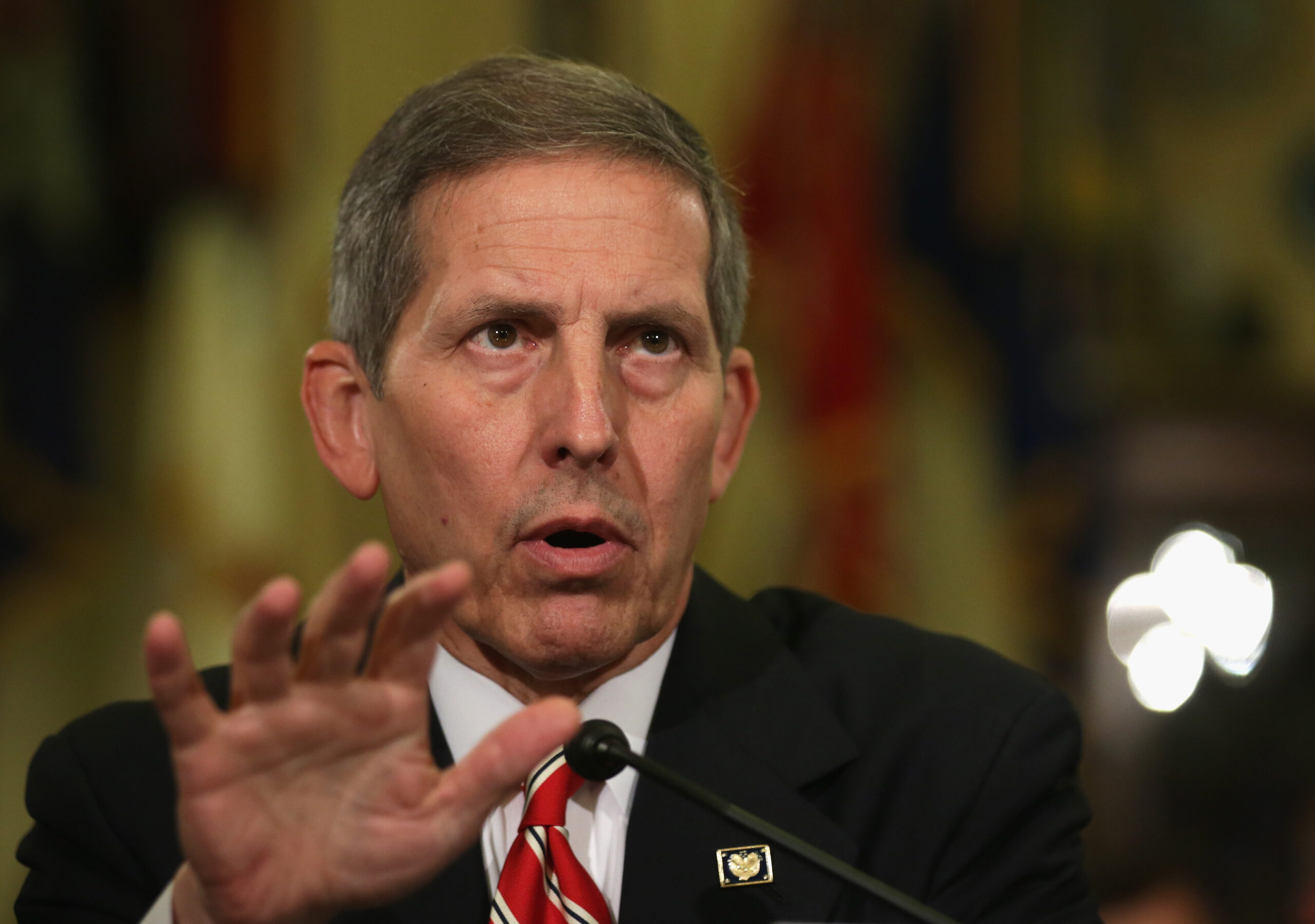 VA calls Denver fiasco unacceptable, but top Dem seems satisfied