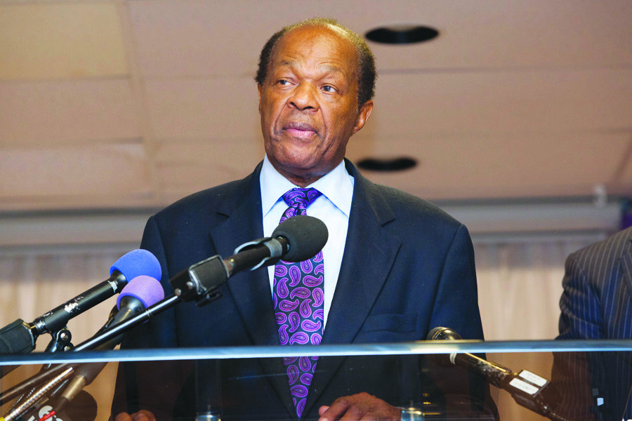 Marion Barry compares council chairman to Southern segregationists