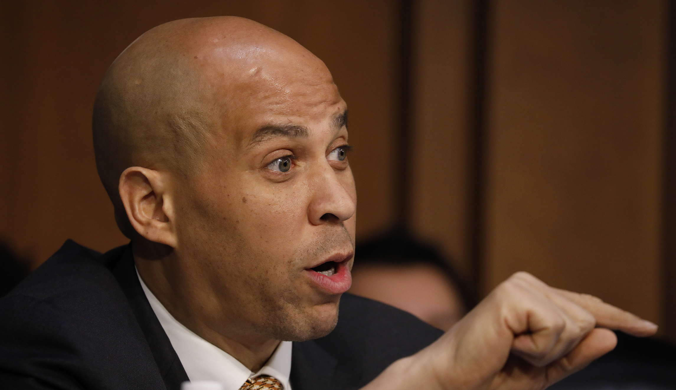 ‘Ouch’: Cory Booker repeatedly forgets Nebraska senator’s home state