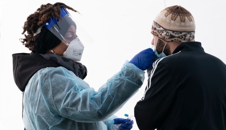 Doctors keep an eye on omicron subvariant as it rears its head in NYC