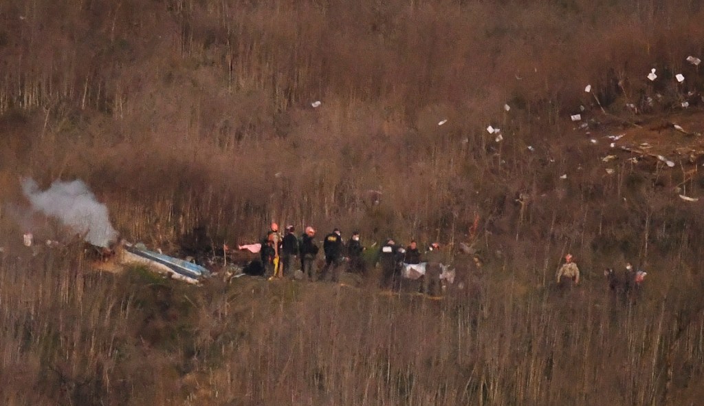 Two dead after Navy training plane crashes in Alabama