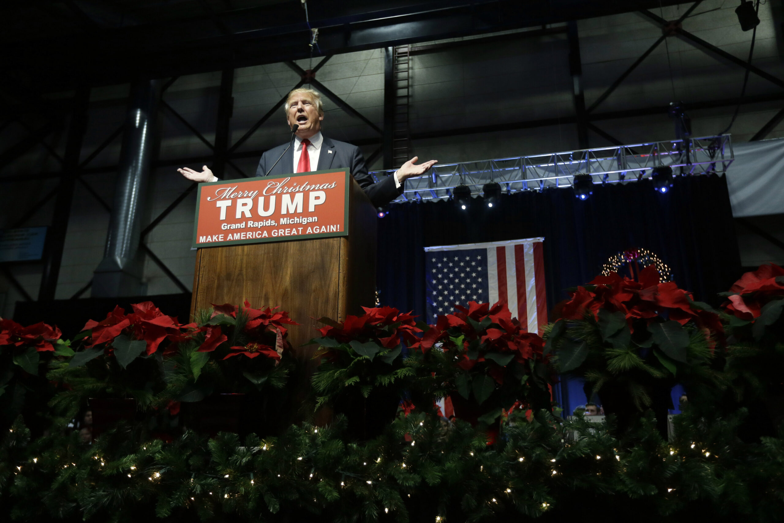 Trump: Too ‘disgusting’ to talk about Clinton’s bathroom break