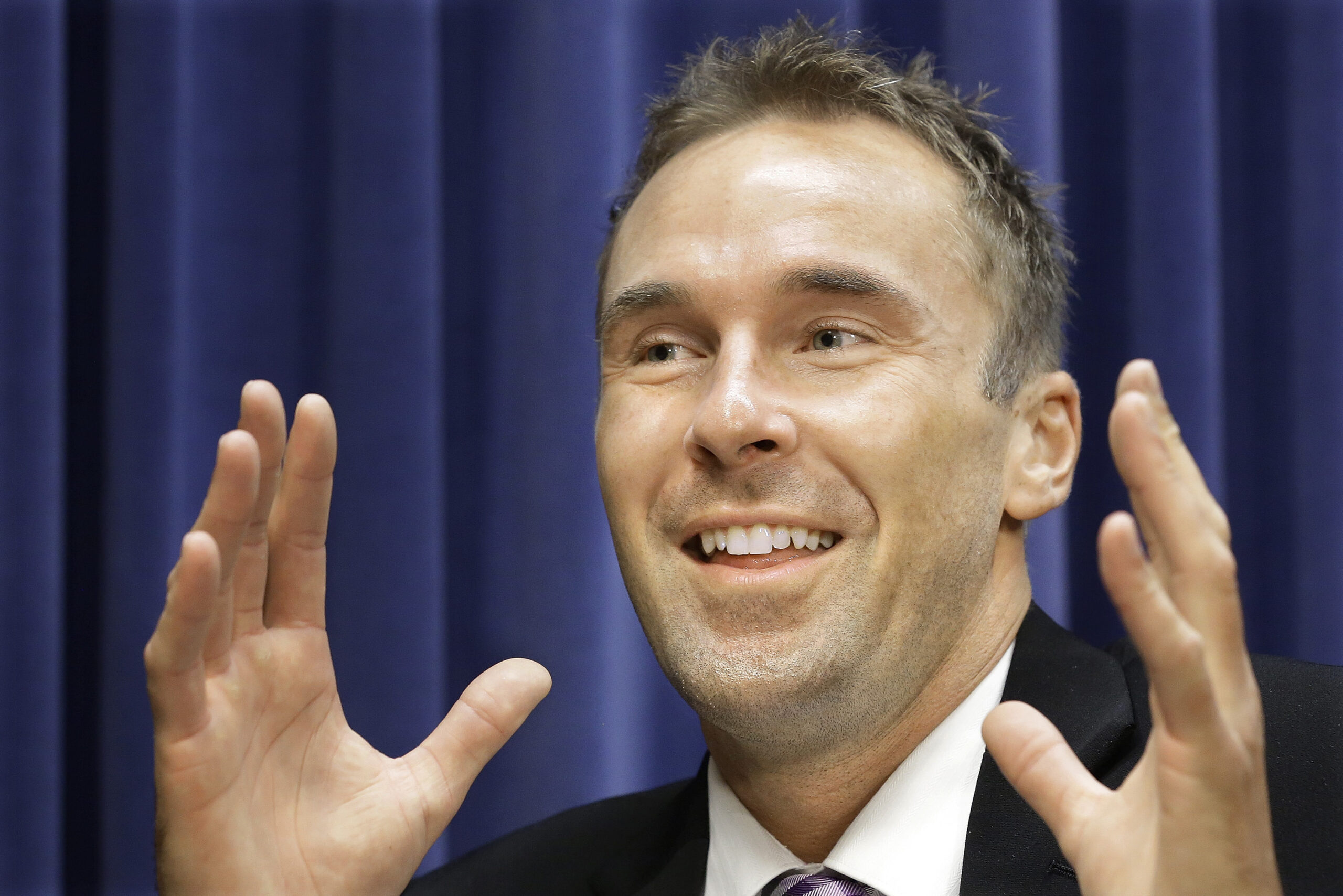 Libertarian could help tip Illinois governor race